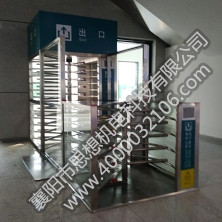 膠州北站矩形、半高單向門及護欄